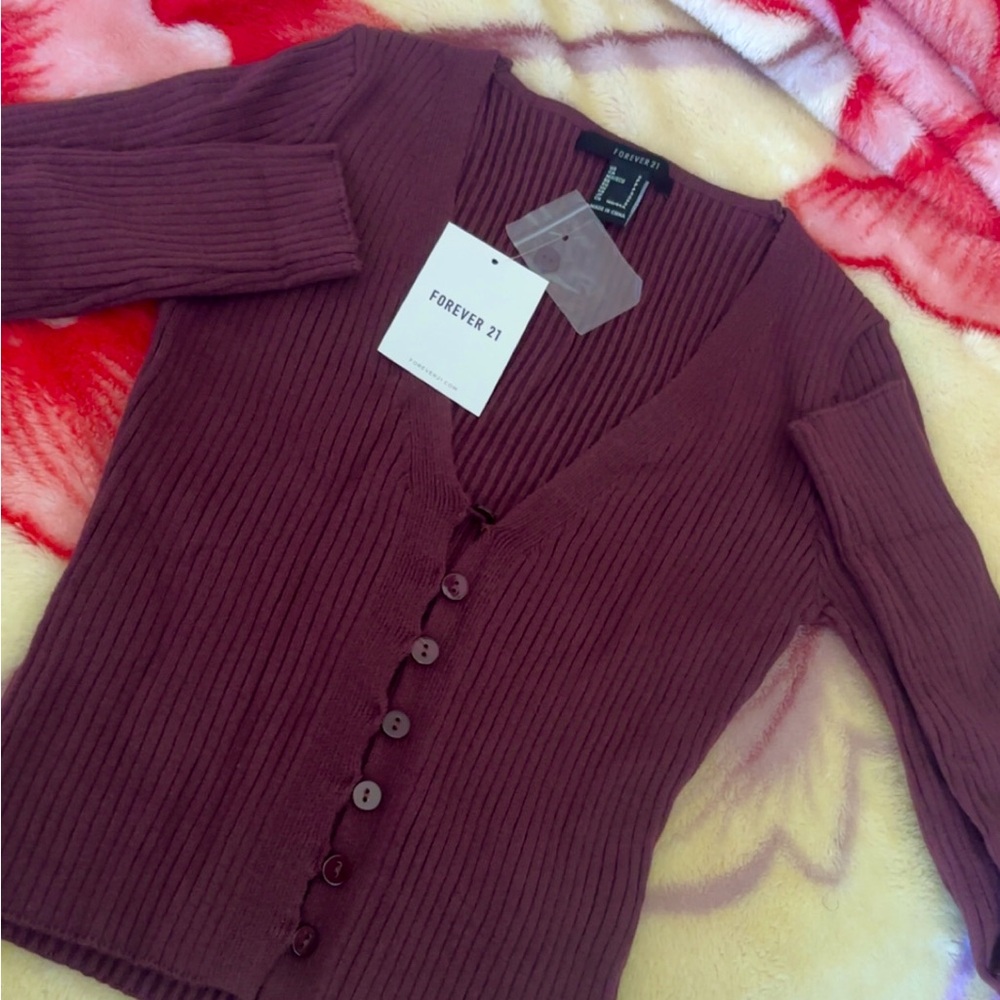 ✨NEW✨ Burgundy Cropped Cardigan